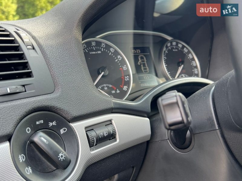 Универсал Skoda Octavia 2012 в Ровно