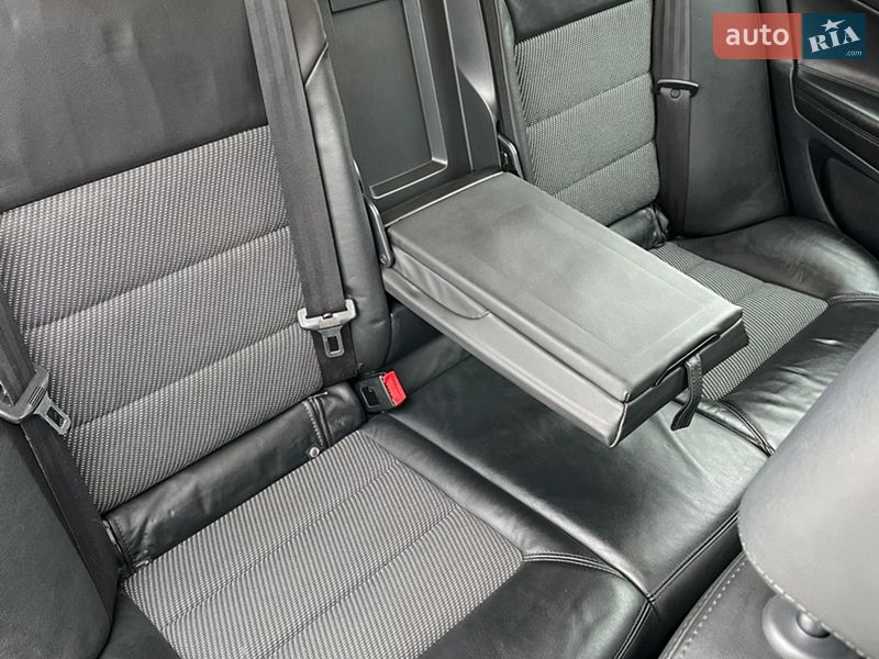 Универсал Skoda Octavia 2012 в Ровно