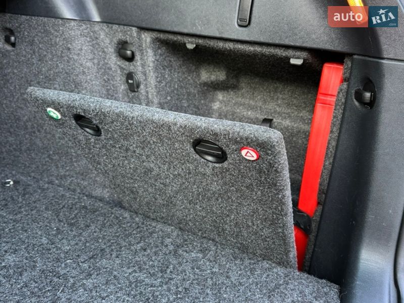 Универсал Skoda Octavia 2012 в Ровно