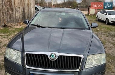 Универсал Skoda Octavia 2005 в Рокитном