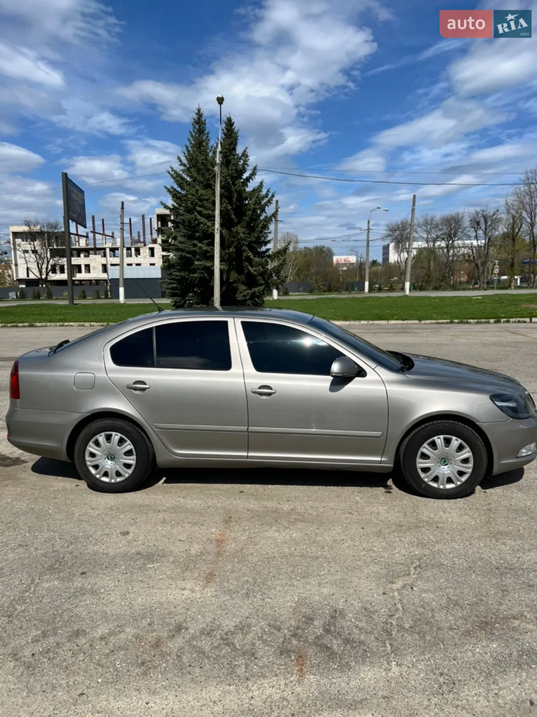 2010 Skoda Octavia - мініатюра 6