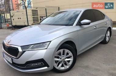 Ліфтбек Skoda Octavia 2021 в Харкові