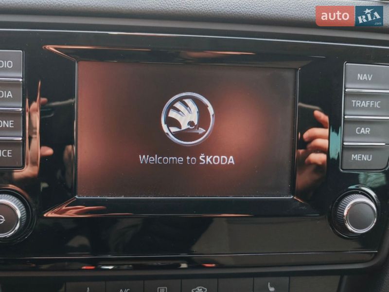 Універсал Skoda Octavia 2014 в Ромнах