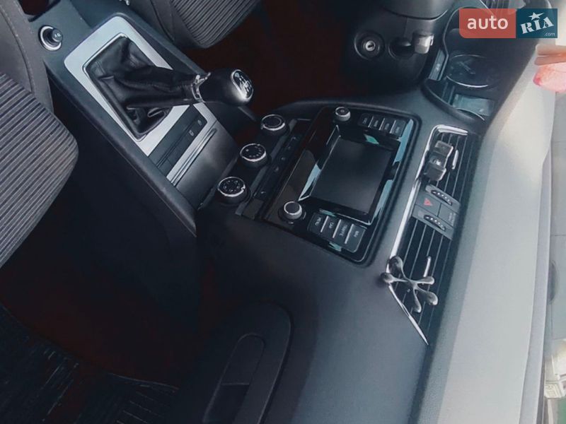 Універсал Skoda Octavia 2014 в Ромнах