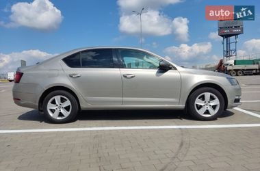 Лифтбек Skoda Octavia 2017 в Одессе