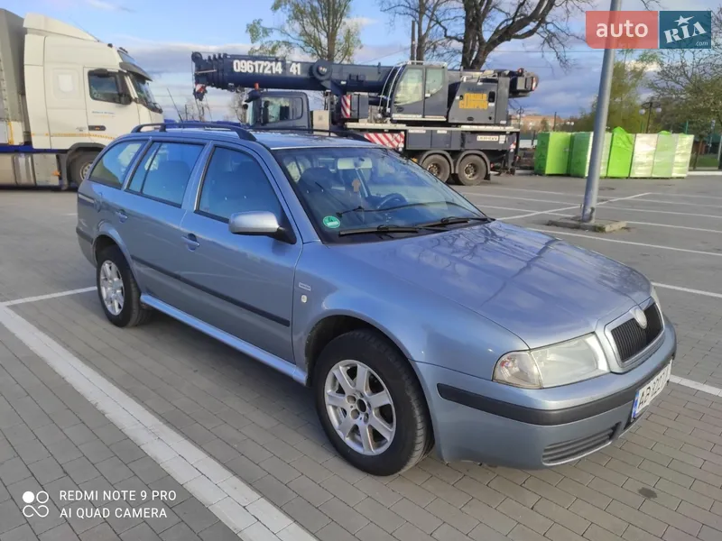 Skoda Octavia 2004 VIN TMBJX21U542869930 фото оголошення 2 з 40