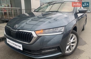 Лифтбек Skoda Octavia 2021 в Киеве