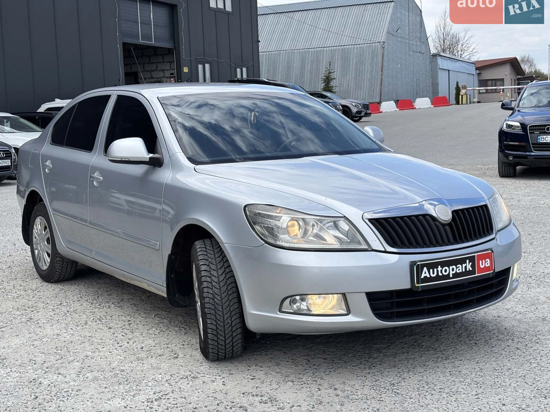 2010 Skoda Octavia - мініатюра 14