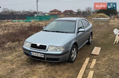 Ліфтбек Skoda Octavia 2002 в Києві