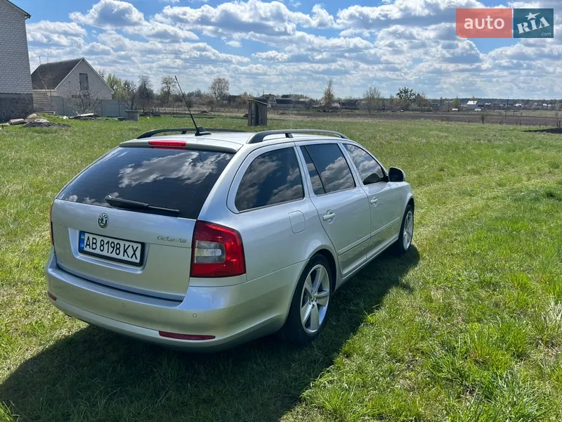 Skoda Octavia 2010 VIN TMBGJ61Z0B8015999 фото оголошення 8 з 63