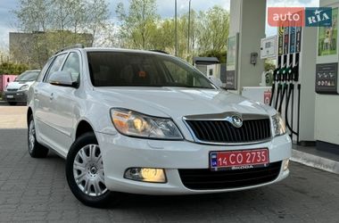 Універсал Skoda Octavia 2010 в Дрогобичі