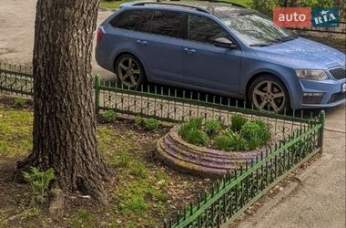Універсал Skoda Octavia 2015 в Кременчуці