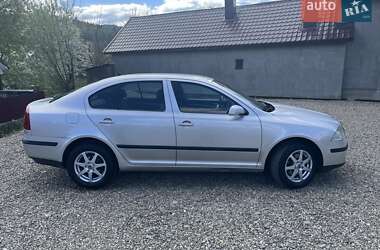 Лифтбек Skoda Octavia 2007 в Тячеве