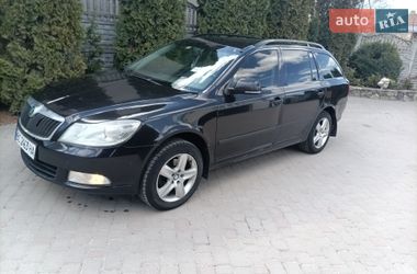 Універсал Skoda Octavia 2012 в Золочеві