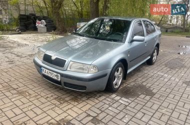 Лифтбек Skoda Octavia 2003 в Киеве