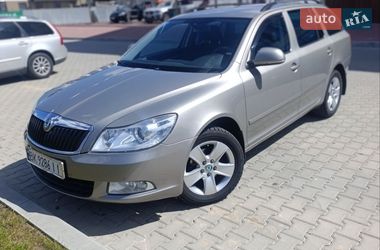 Универсал Skoda Octavia 2013 в Ровно