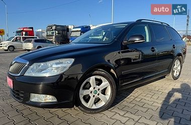 Універсал Skoda Octavia 2012 в Луцьку
