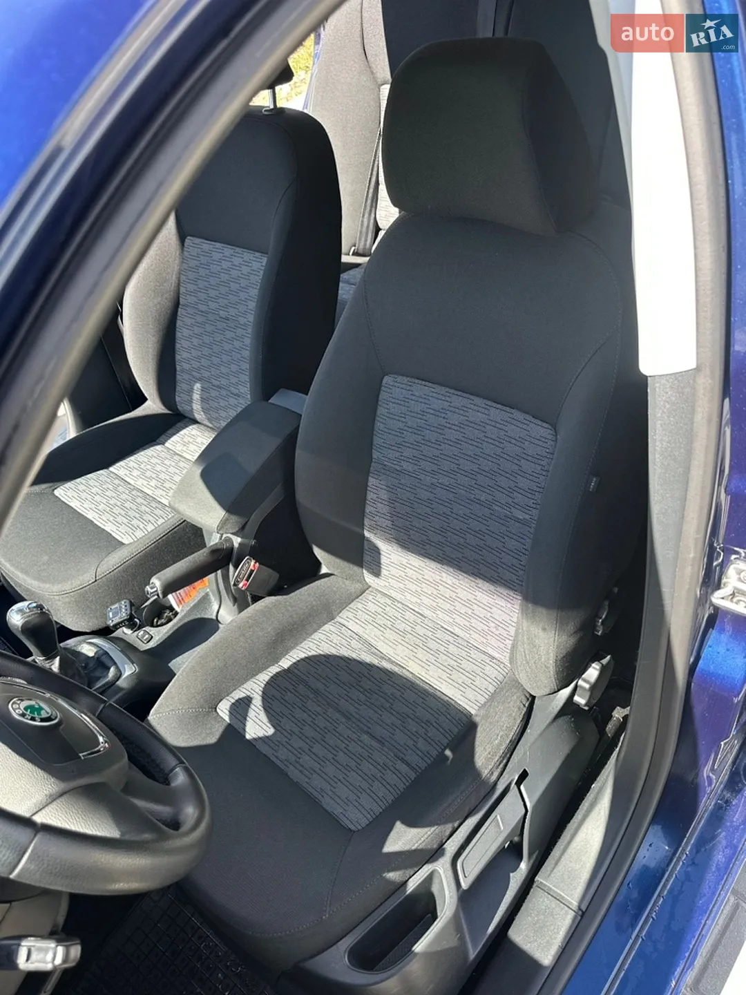 2010 Skoda Octavia - мініатюра 18