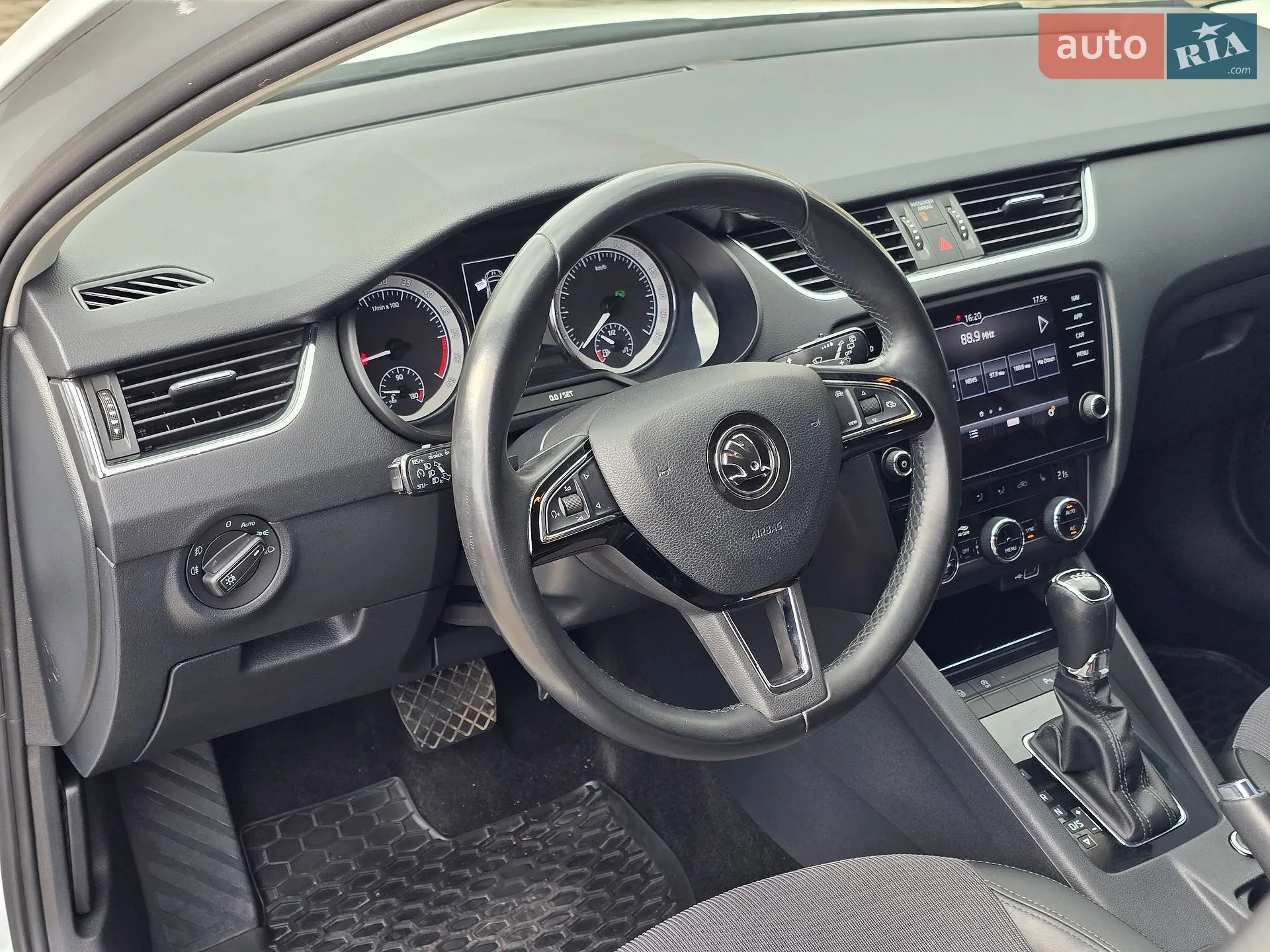 2019 Skoda Octavia - мініатюра 25
