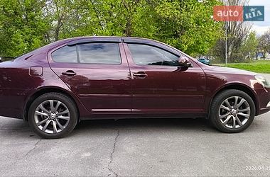 Ліфтбек Skoda Octavia 2012 в Дніпрі