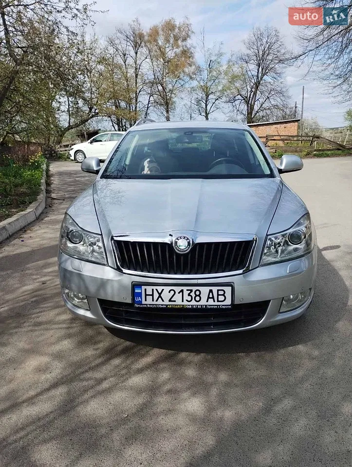 2010 Skoda Octavia - мініатюра 24