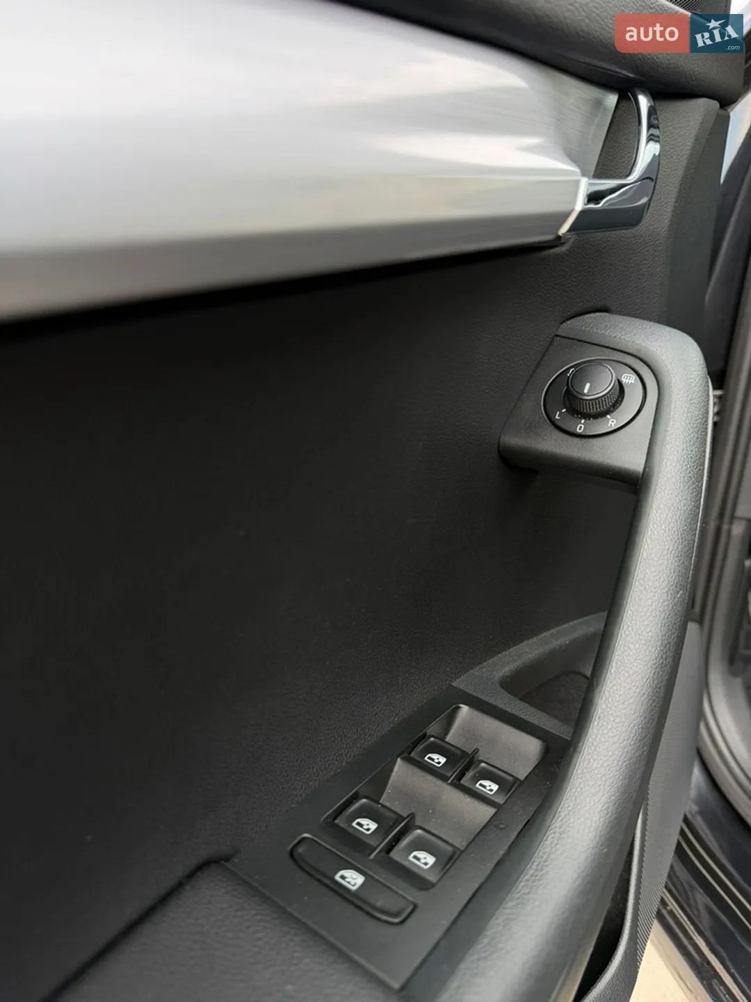 2017 Skoda Octavia - мініатюра 5