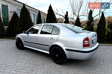 Лифтбек Skoda Octavia 2005 в Ильинцах