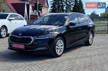 Универсал Skoda Octavia 2022 в Ивано-Франковске