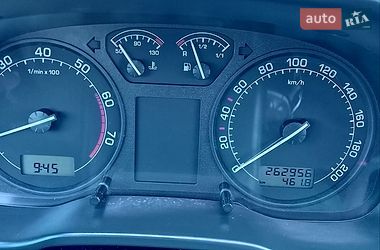 Лифтбек Skoda Octavia 2004 в Новой Ушице