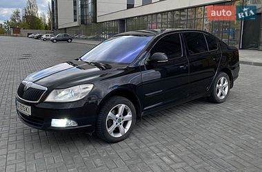 Лифтбек Skoda Octavia 2012 в Днепре