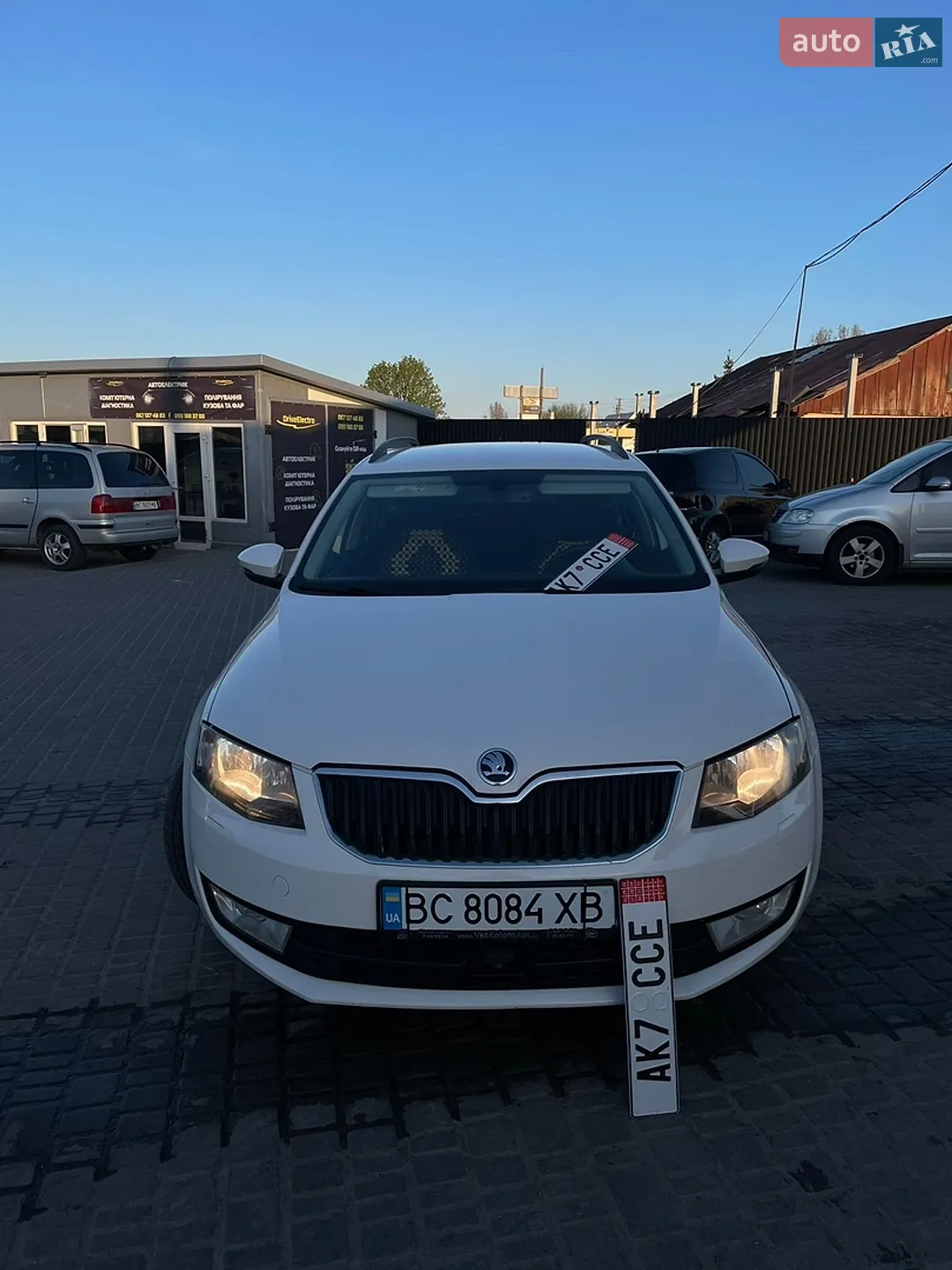 2016 Skoda Octavia - мініатюра 2