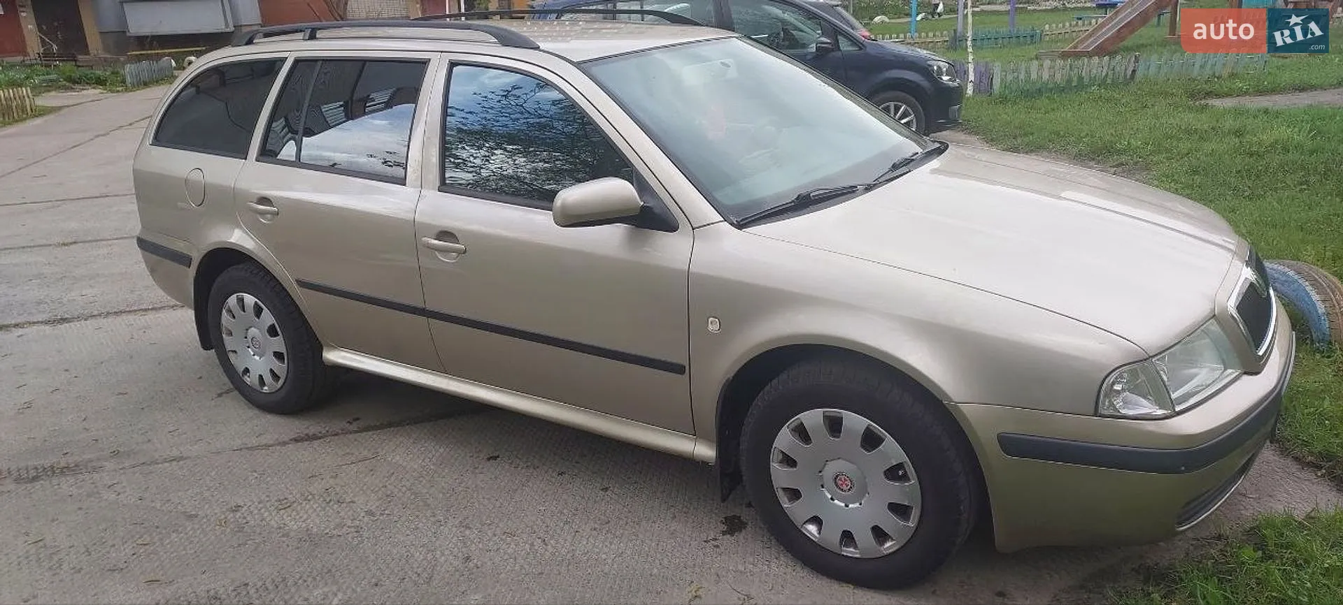 SKODA OCTAVIA 2005 VIN TMBJX21U768834516 фото оголошення 3 з 18