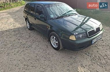 Универсал Skoda Octavia 2000 в Делятине