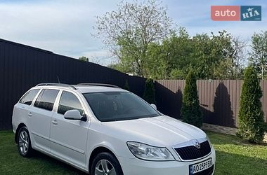 Универсал Skoda Octavia 2011 в Виноградове