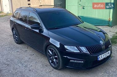 Універсал Skoda Octavia 2018 в Одесі
