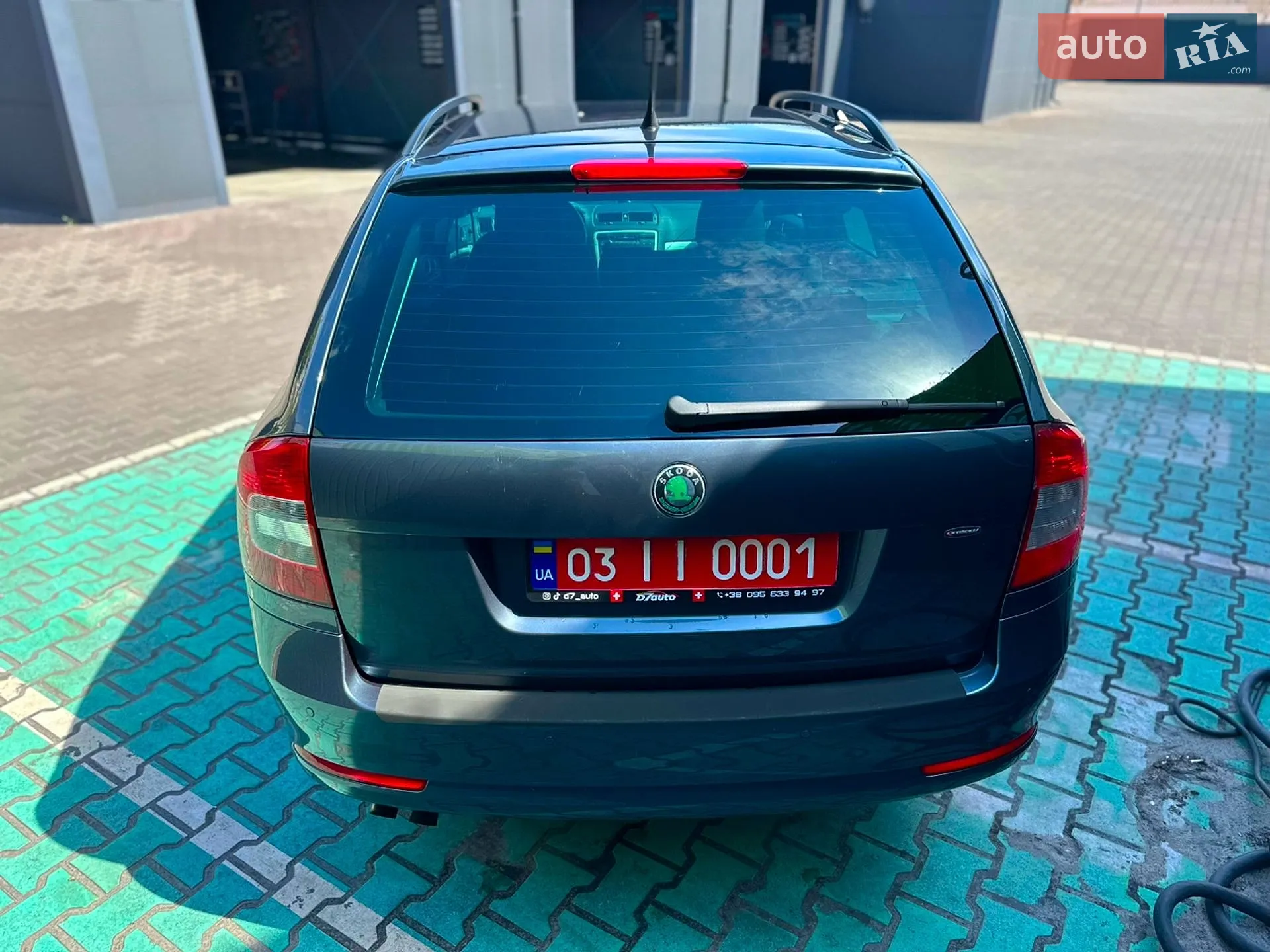 2011 Skoda Octavia - мініатюра 9