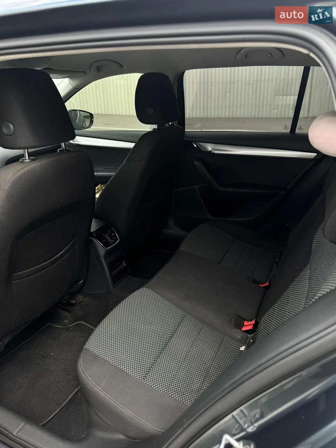 2015 Skoda Octavia - мініатюра 13
