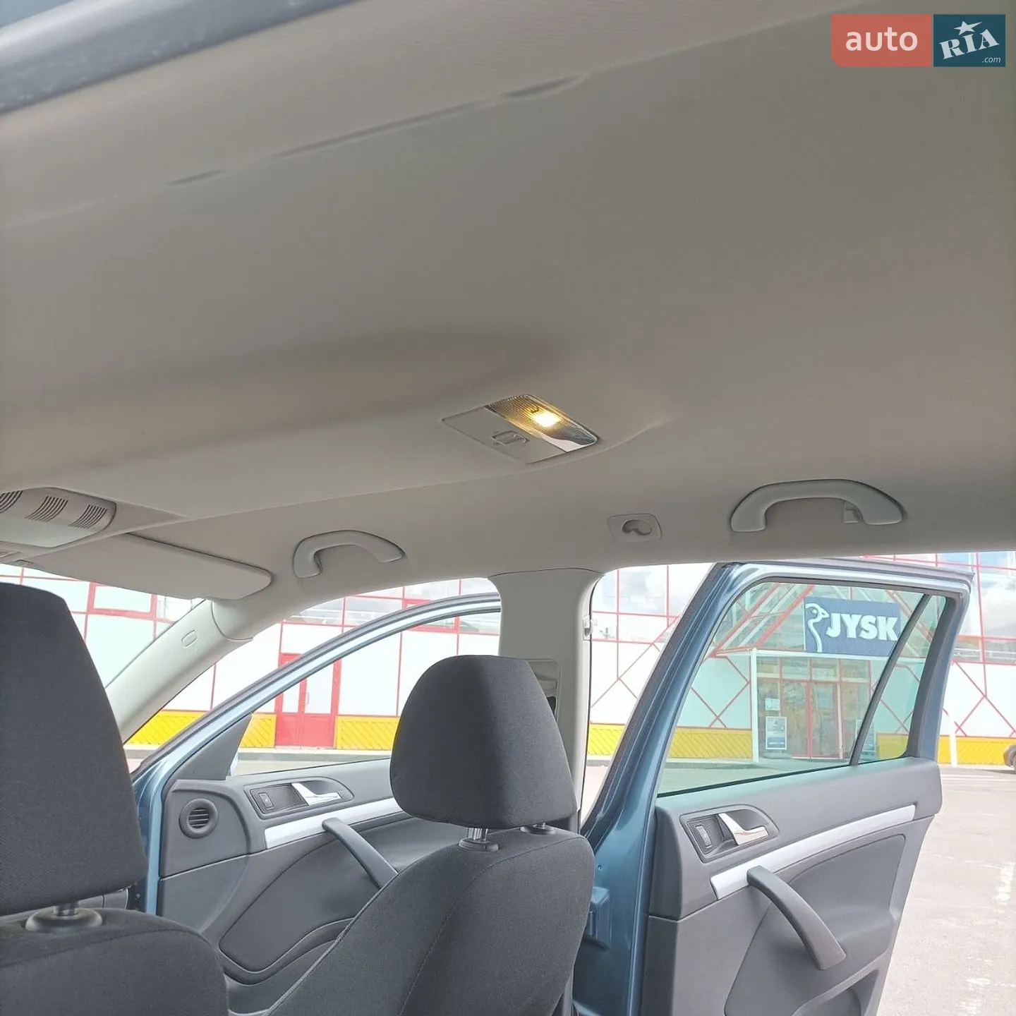 2011 Skoda Octavia - мініатюра 51