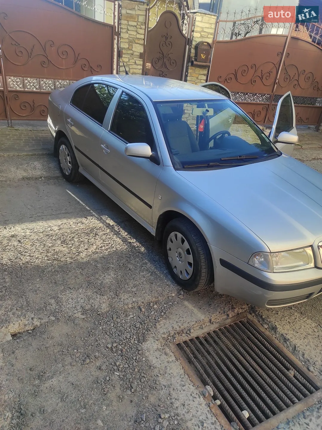 Skoda Octavia 2006 VIN TMBDK41U26B065921 фото оголошення 12 з 15