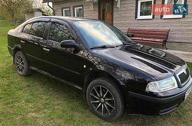 Ліфтбек Skoda Octavia 2006 в Кельменцях