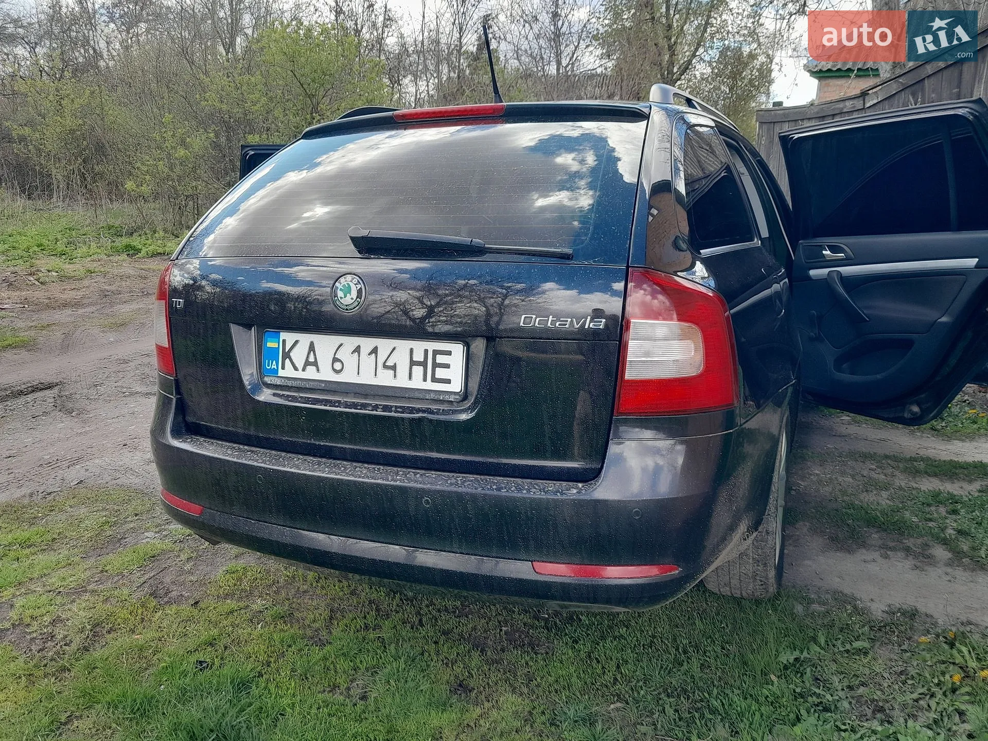2011 Skoda Octavia - мініатюра 2