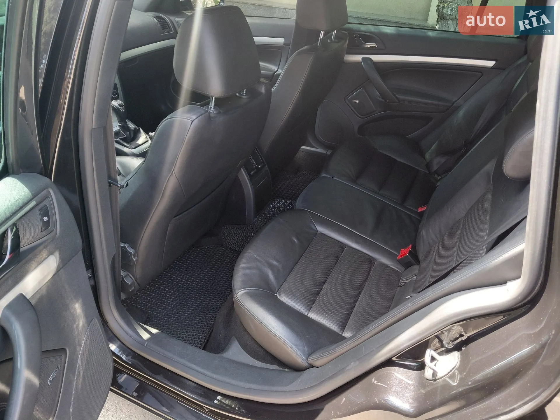 2011 Skoda Octavia - мініатюра 20
