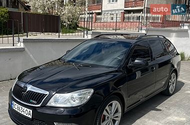 Універсал Skoda Octavia 2012 в Трускавці