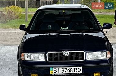 Лифтбек Skoda Octavia 2000 в Новых Санжарах