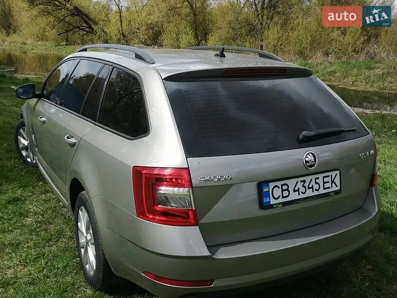Skoda Octavia 2017 VIN TMBJG9NE2J0036136 фото оголошення 5 з 56