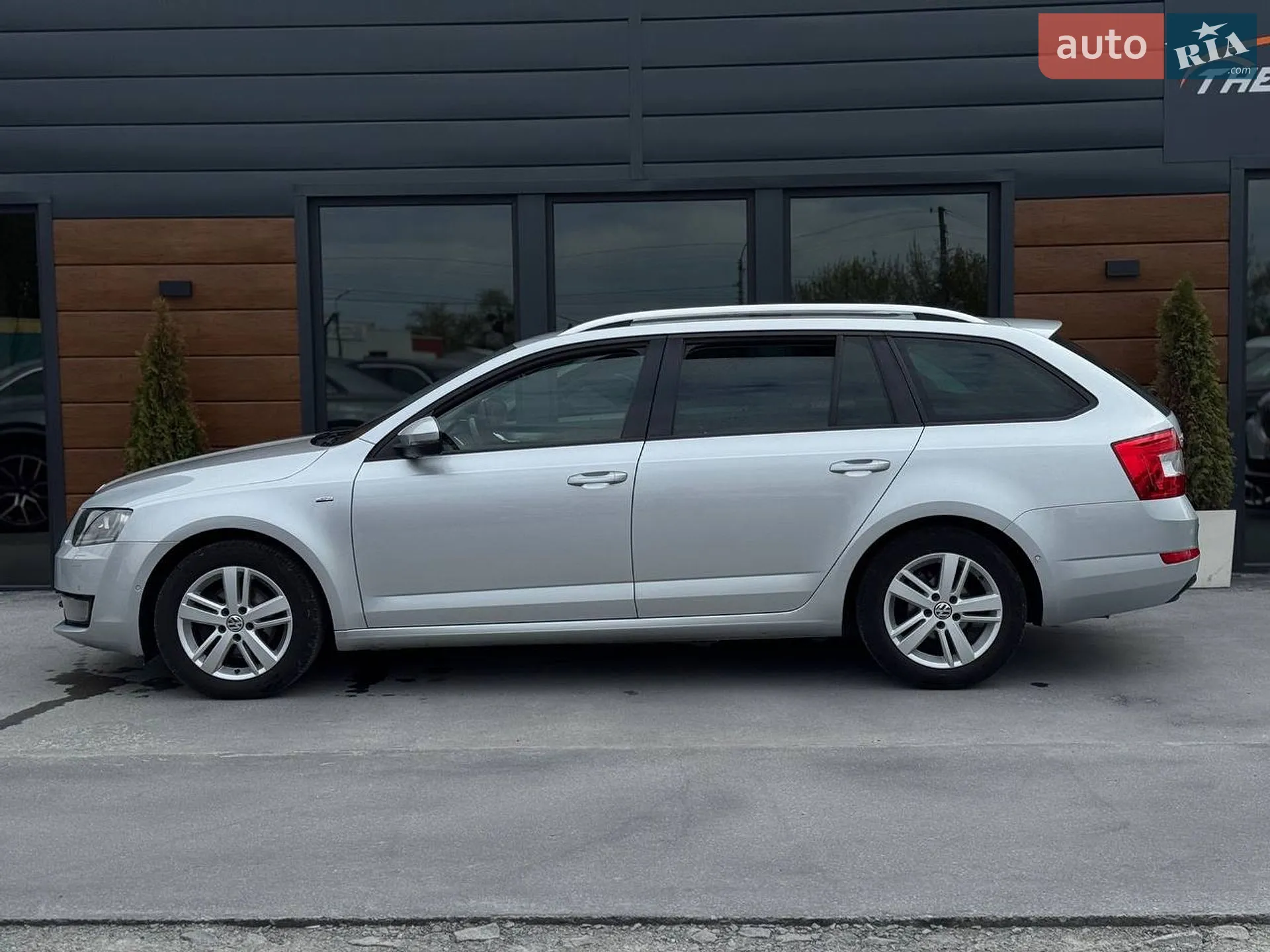 2016 Skoda Octavia - мініатюра 16