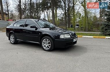 Лифтбек Skoda Octavia 2007 в Буче