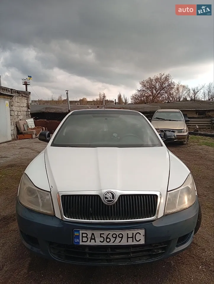 2010 Skoda Octavia - мініатюра 38