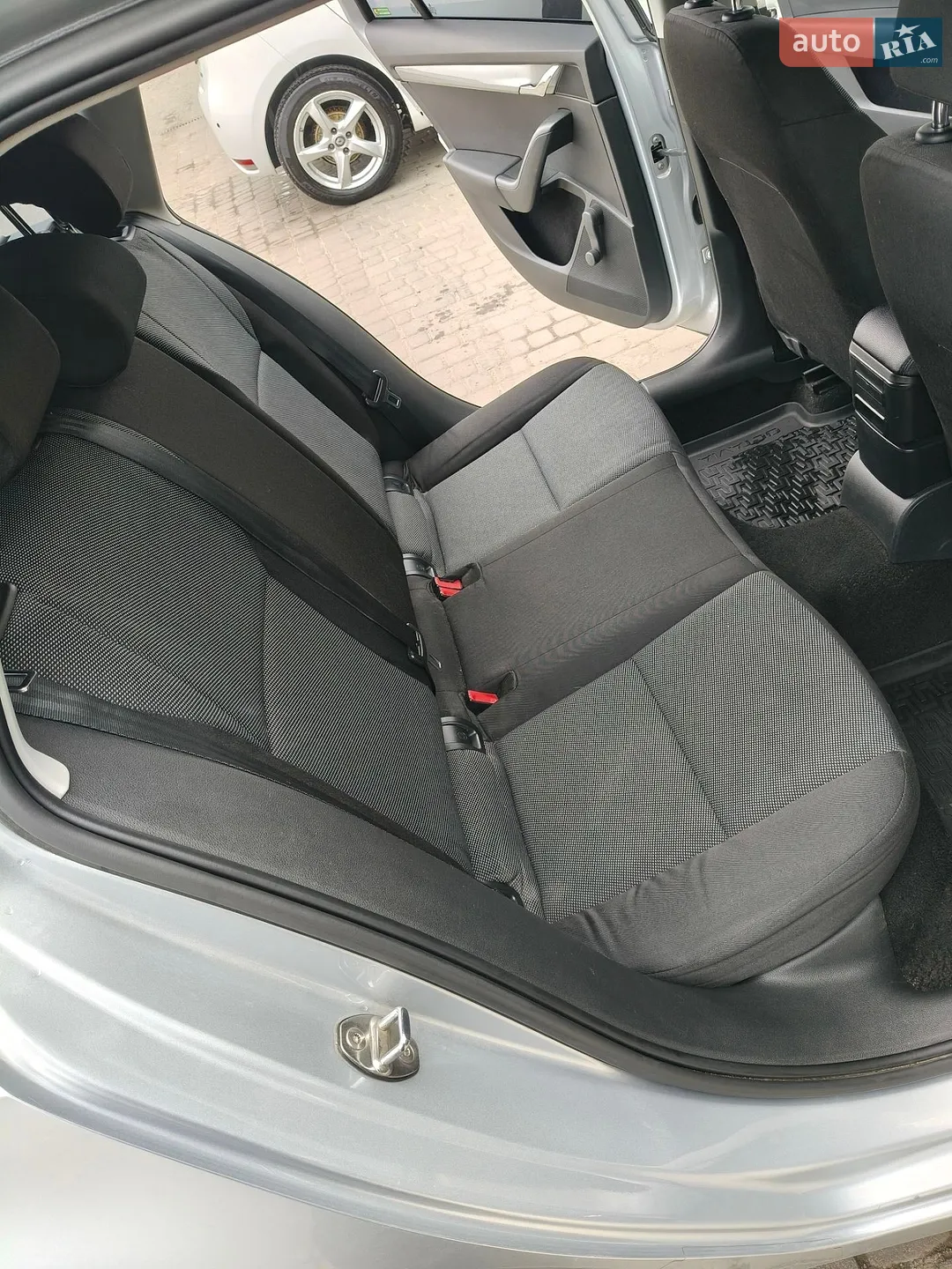 2013 Skoda Octavia - мініатюра 13