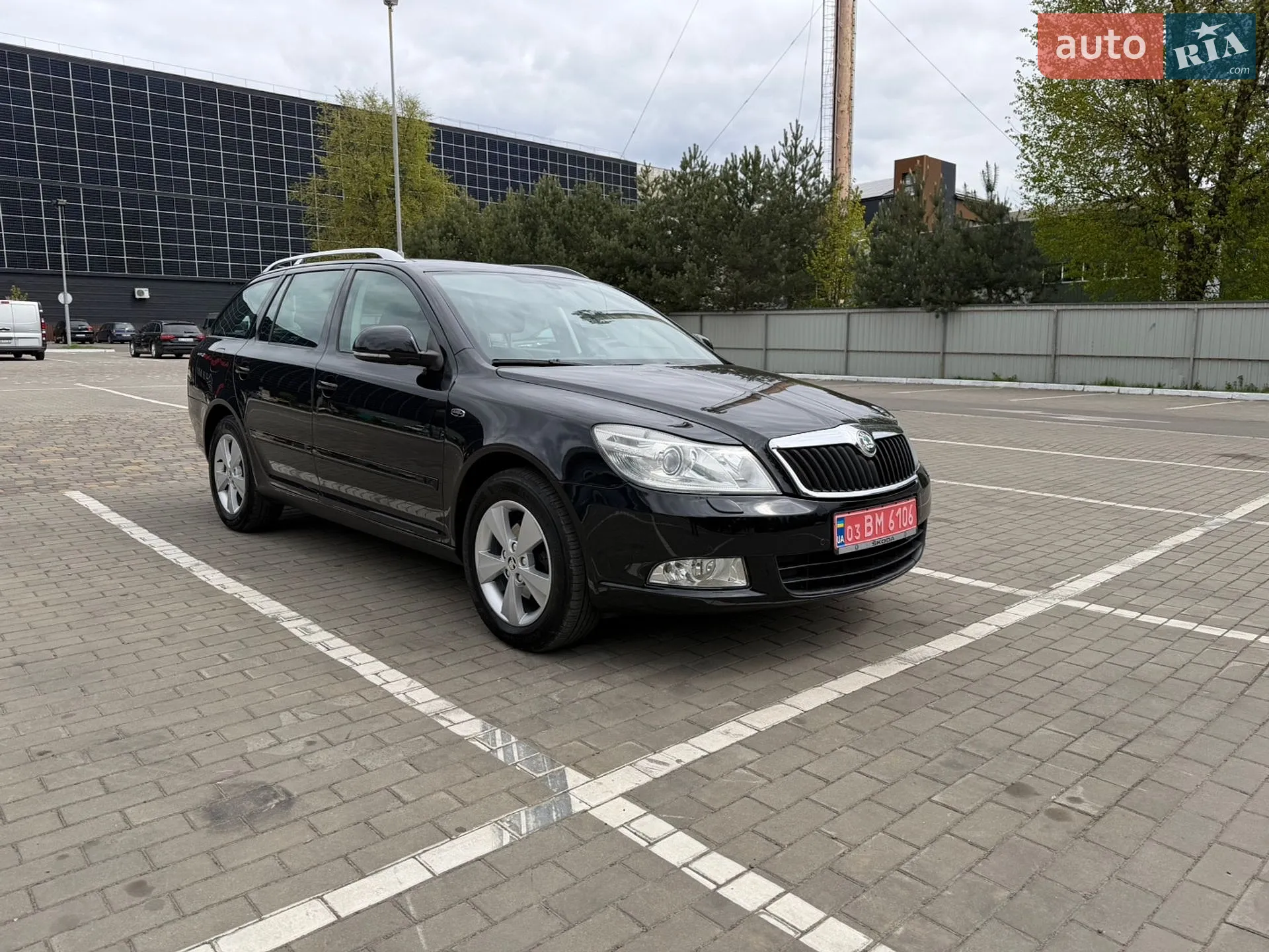 2010 Skoda Octavia - мініатюра 43